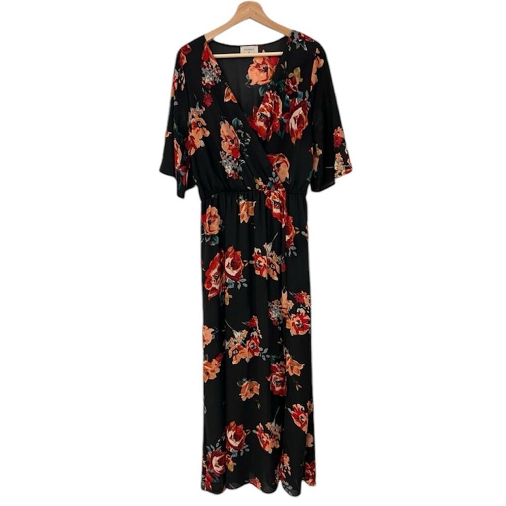 Everly Maxi short-sleeved large floral print dress size Large